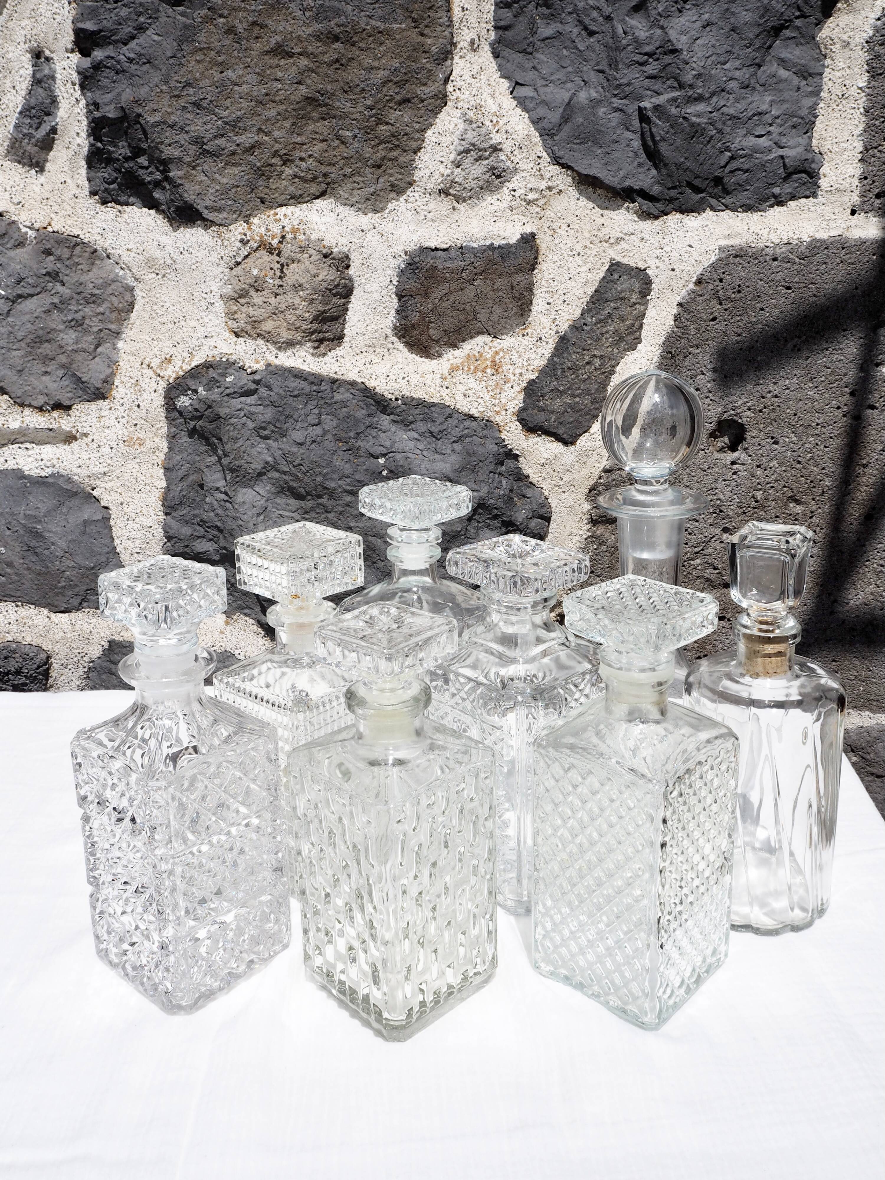 Glass whisky decanter