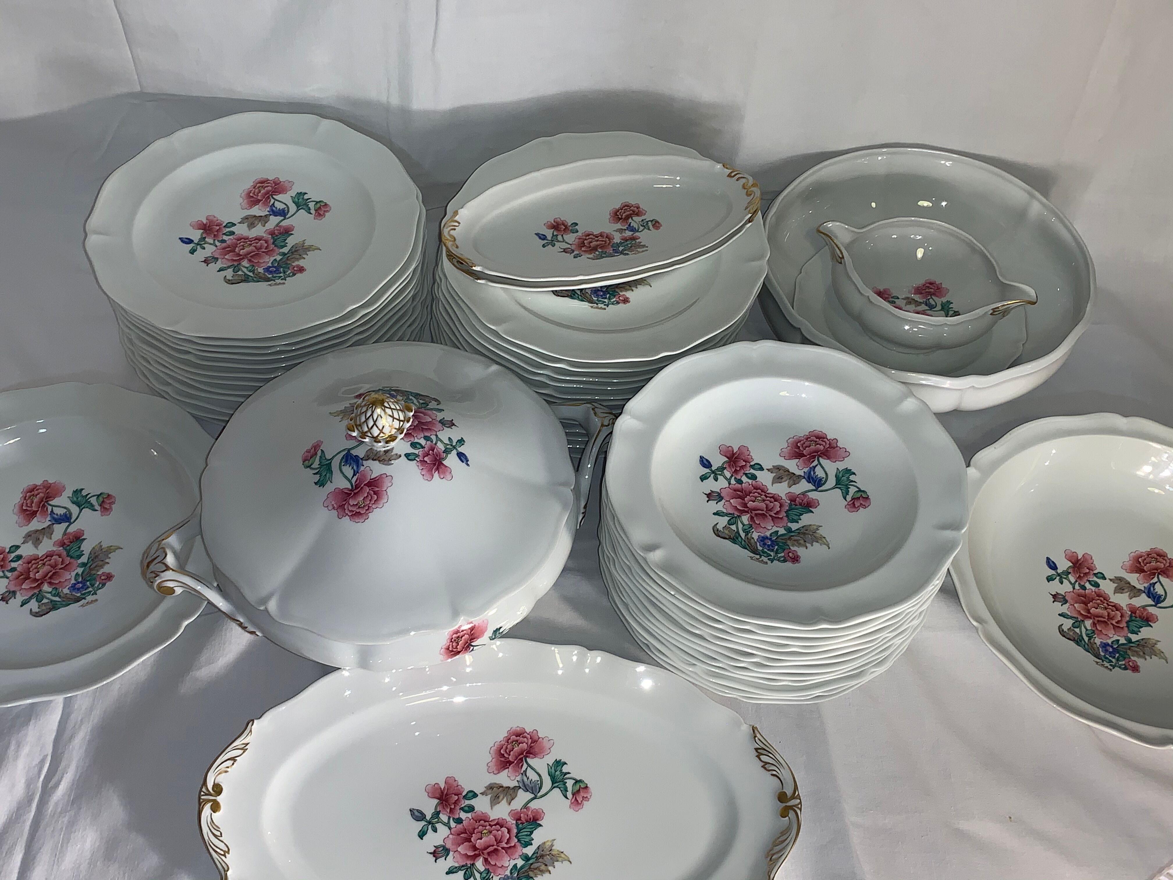 The Count d'Artois' dismissal dish service