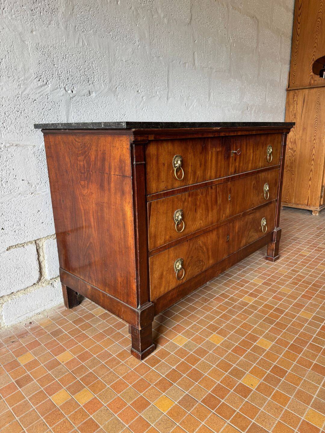 Mahogany commode, marble top - 19th century