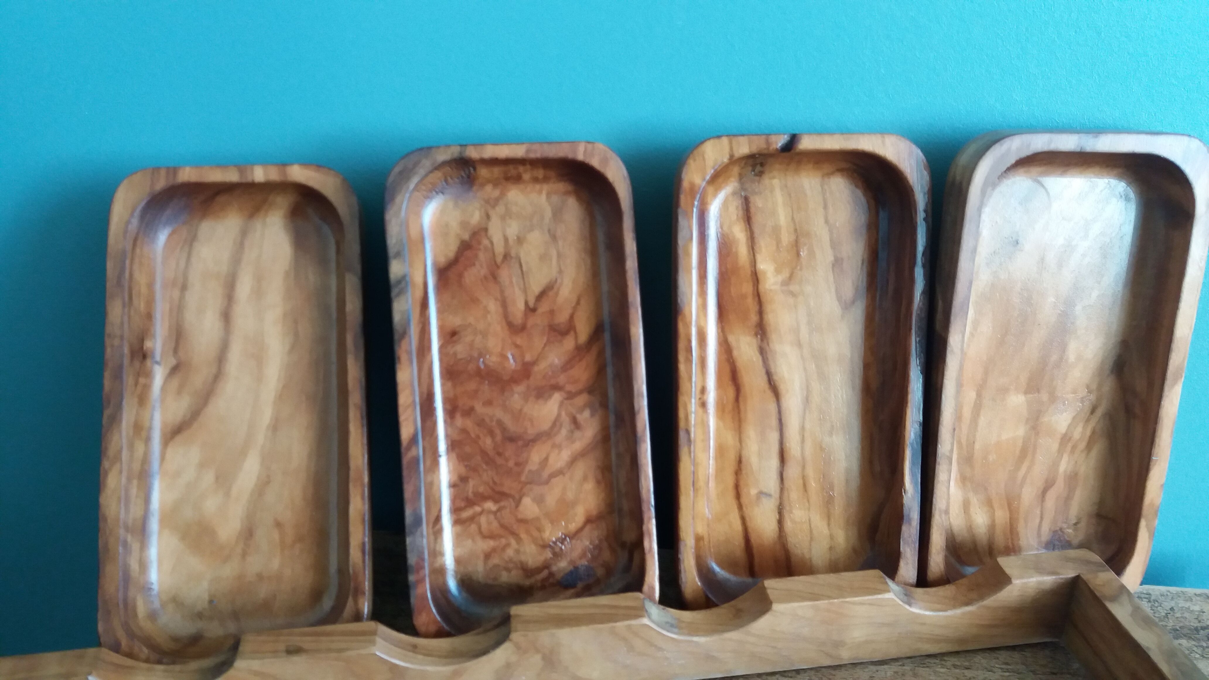 Olive wood aperitif platter and ramekins