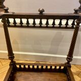 Table appoint Breton style