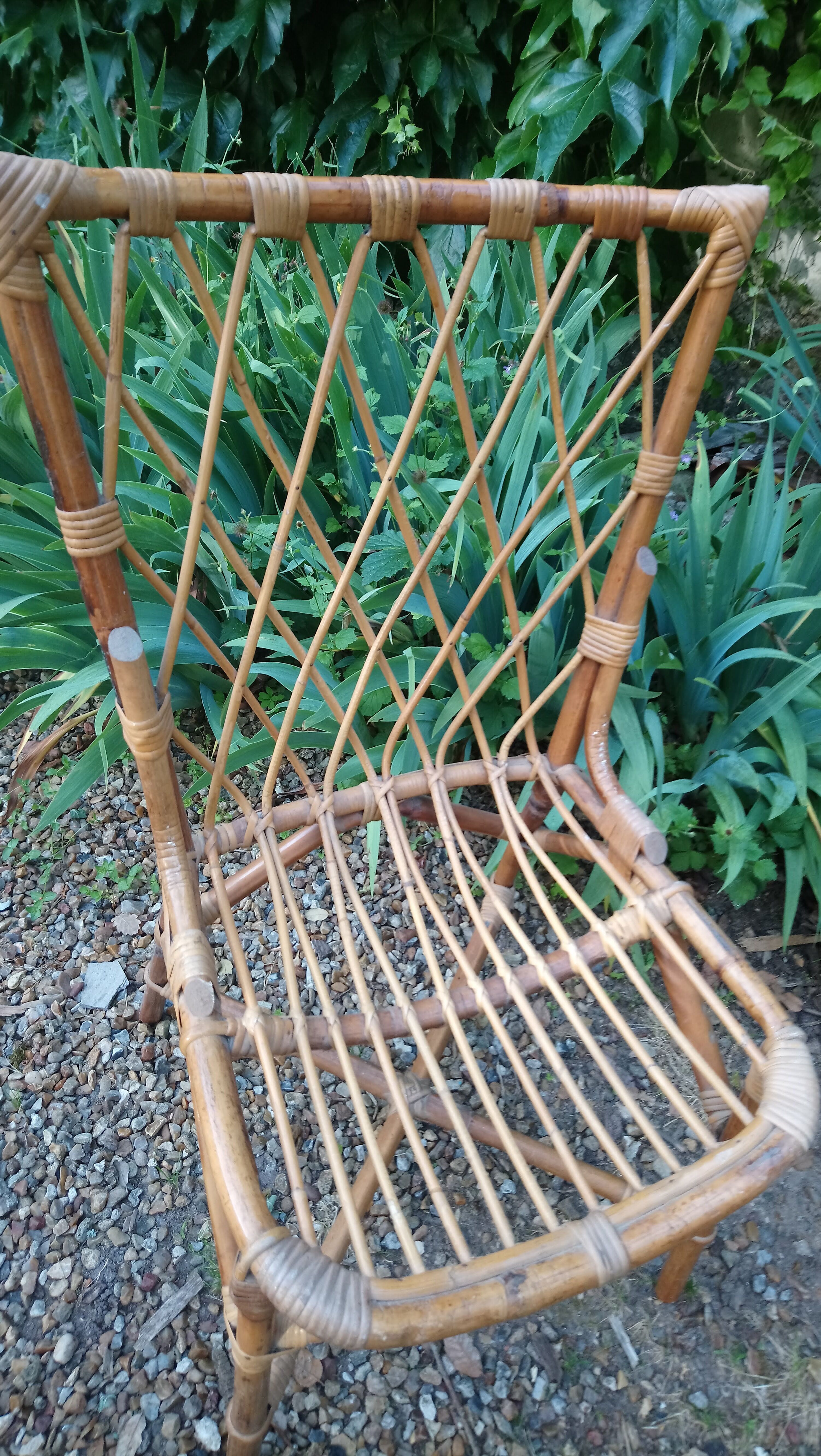 Chaise en rotin vintage des années 60
