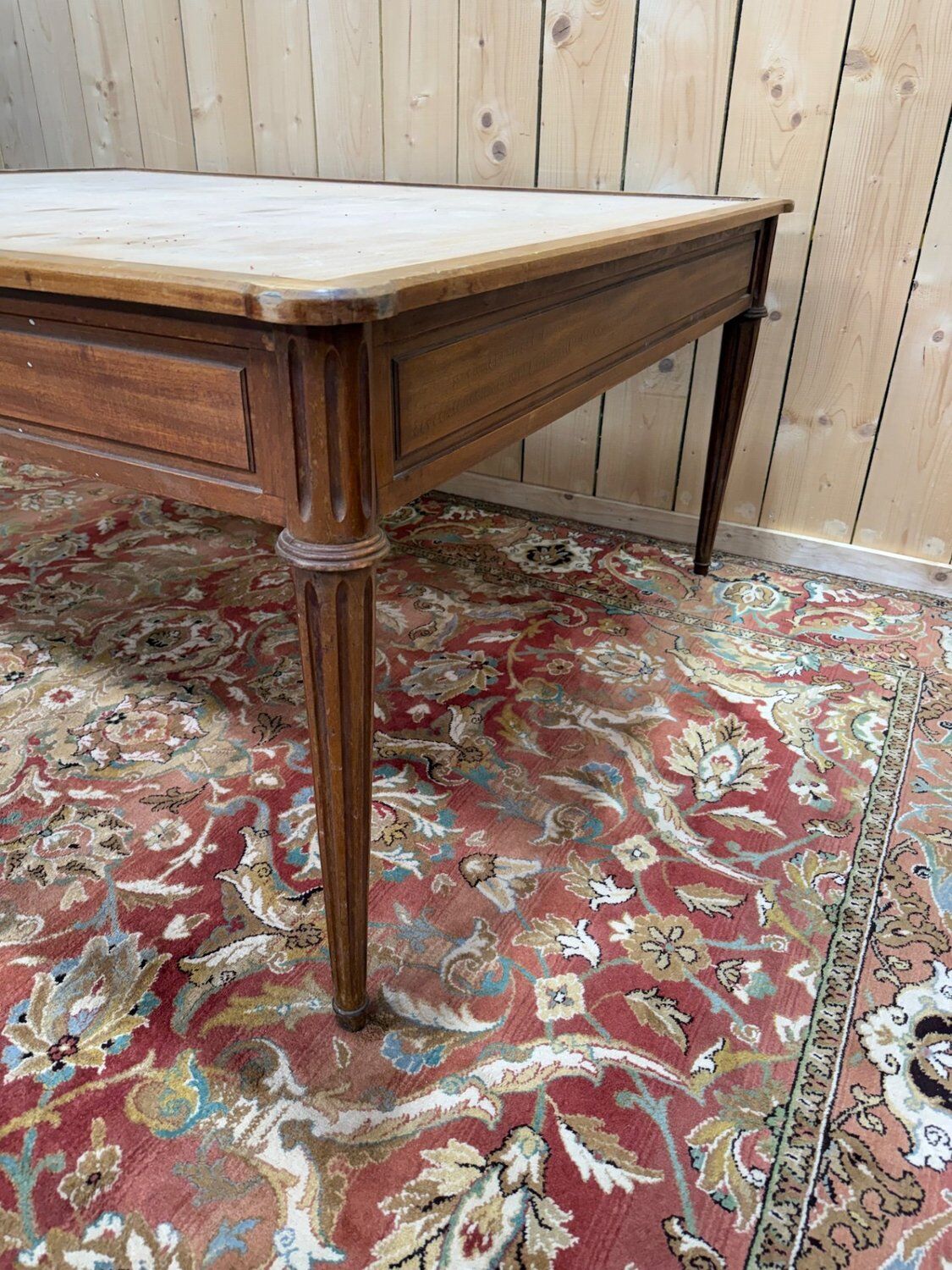 Flat desk – Louis XVI style – Stained beech – To be reupholstered
