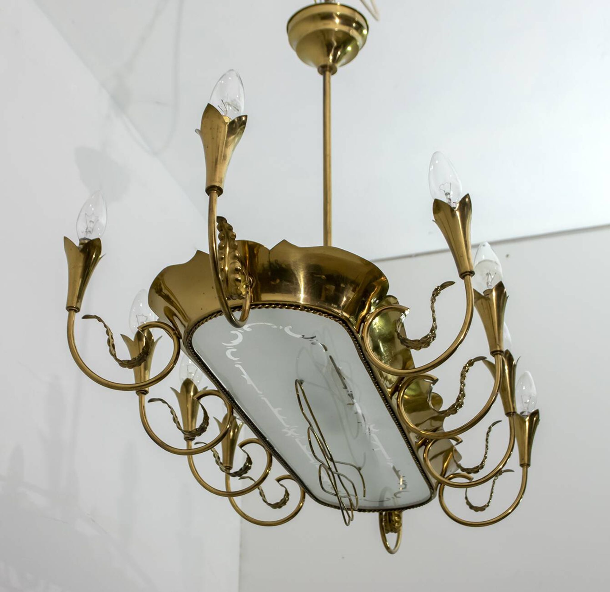 After Pietro Chiesa Italian Brass 12 Lights Candelier Fontana Arte