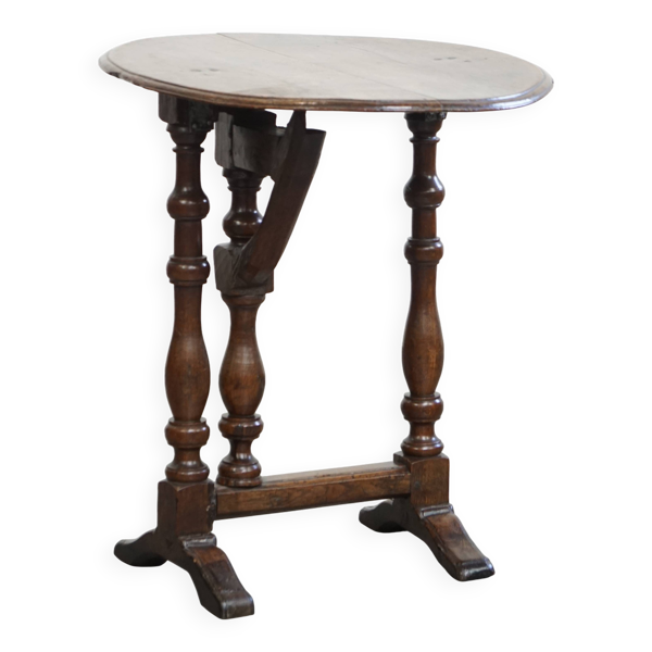 Table d'appoint ancienne du début du XVIIe siècle