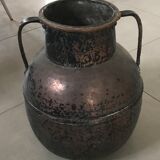 Jar jug with old coves in hammered copper middle east deco xixème