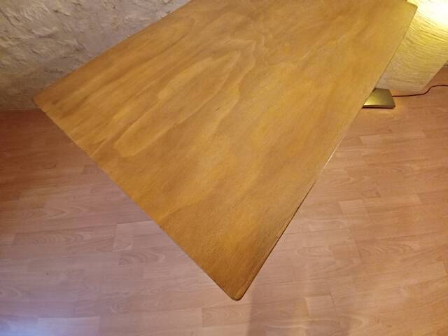Petit bureau vintage en bois et métal