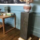 Pedestal