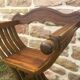 Fauteuil Dagobert ou curule pliant en noyer