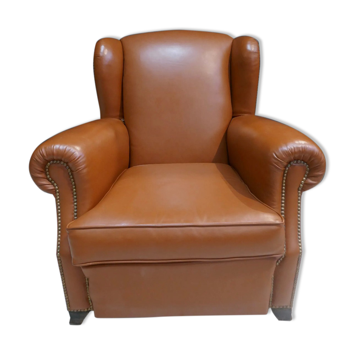 Club armchair with ears of the 40s/ 50s in restored leather