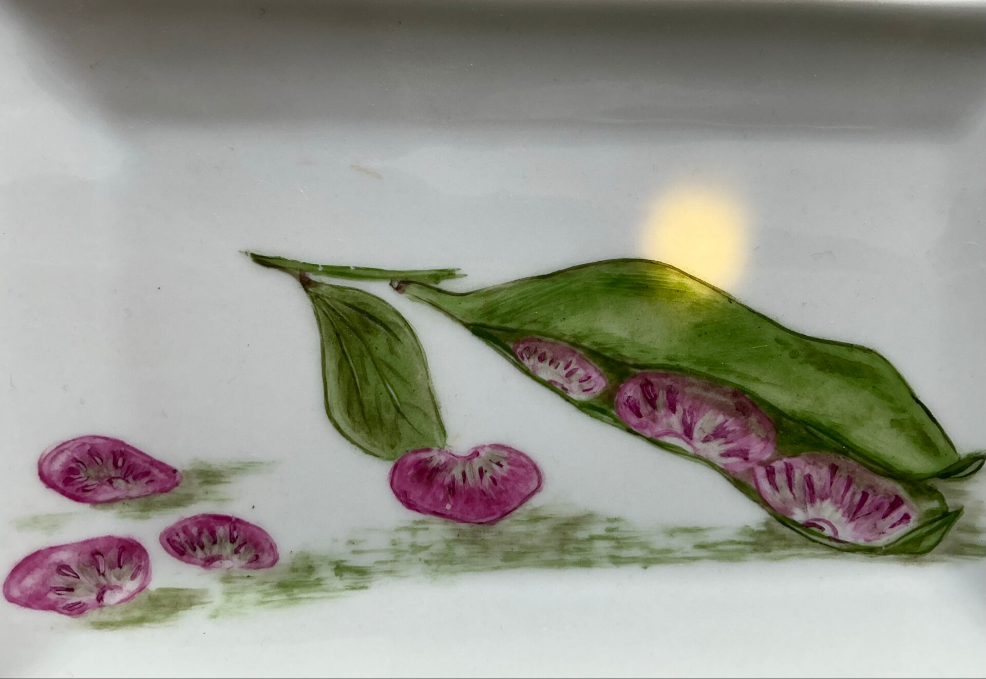 Small botanical porcelain tray hand-painted – bean design