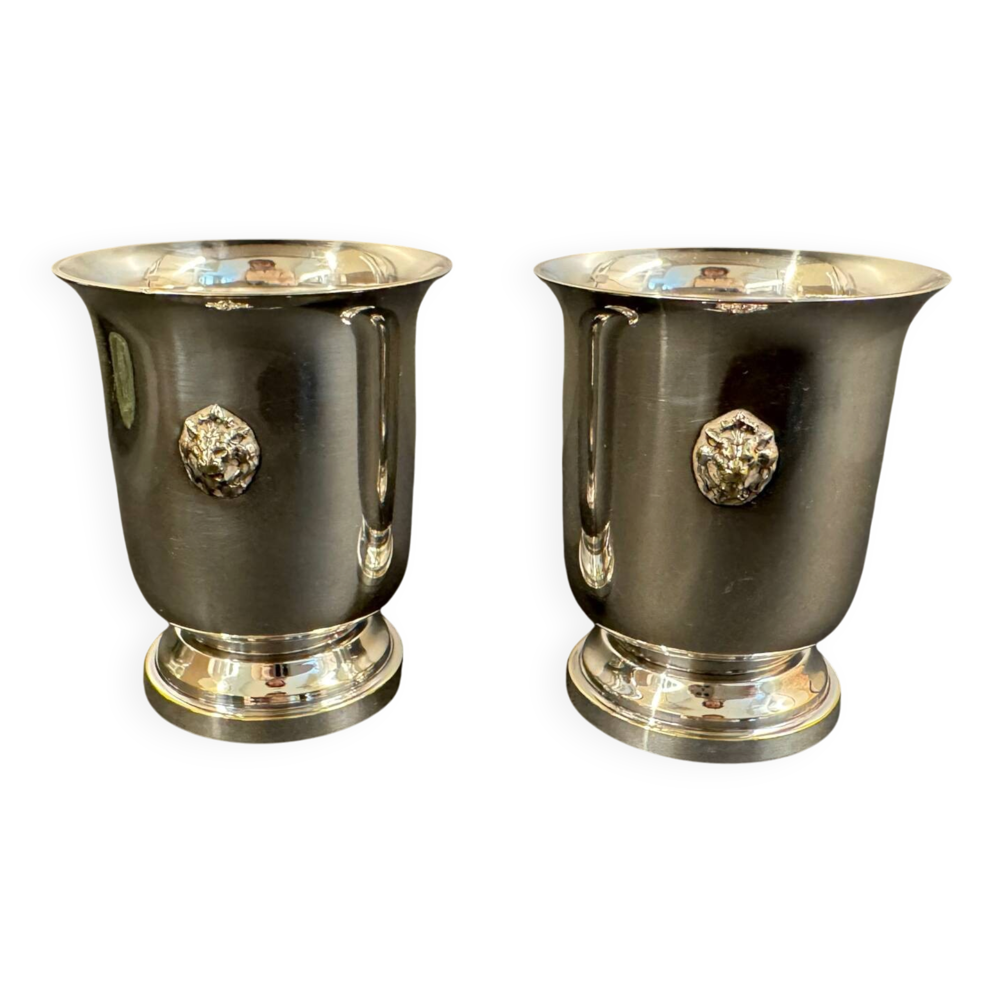 Pair of egg cups – lion heads – Empire style