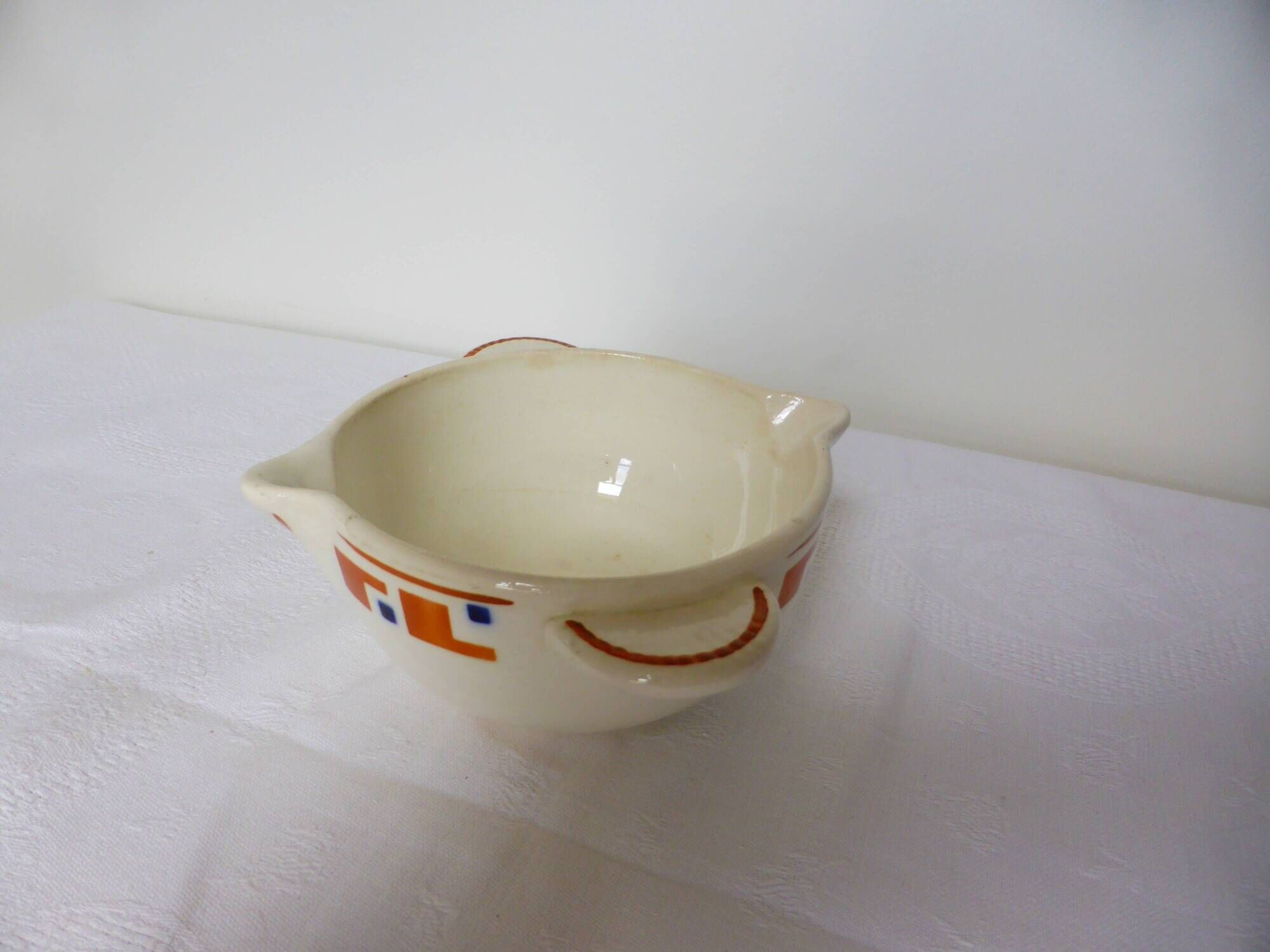 Saucière vintage en terre de fer des Salins modèle Lucette 210871