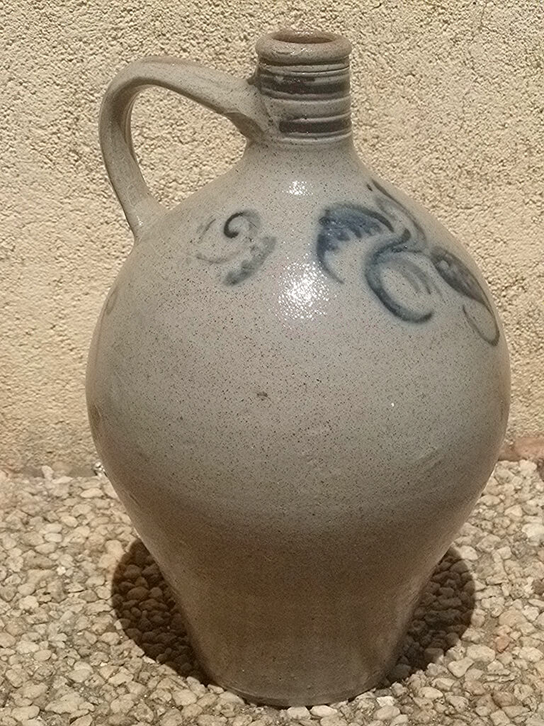 Alsace stoneware jug from Betschdorf