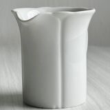 Pot à lait en porcelaine blanche