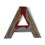 Lettre d'enseigne en zinc ancienne A