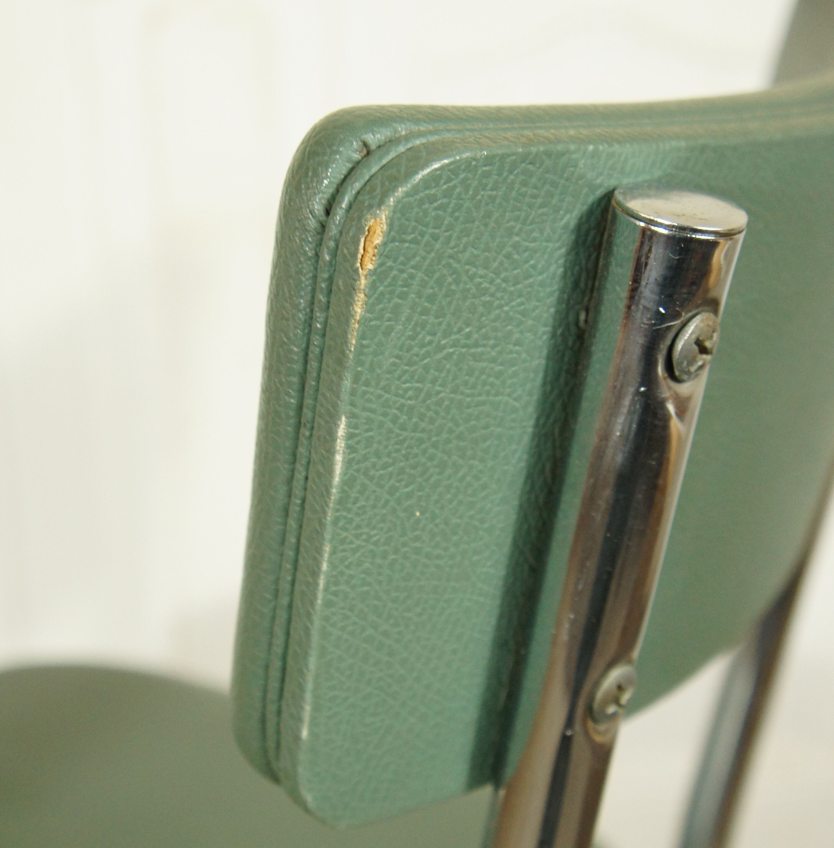 Industrial chair Pullman Ronéo 1950