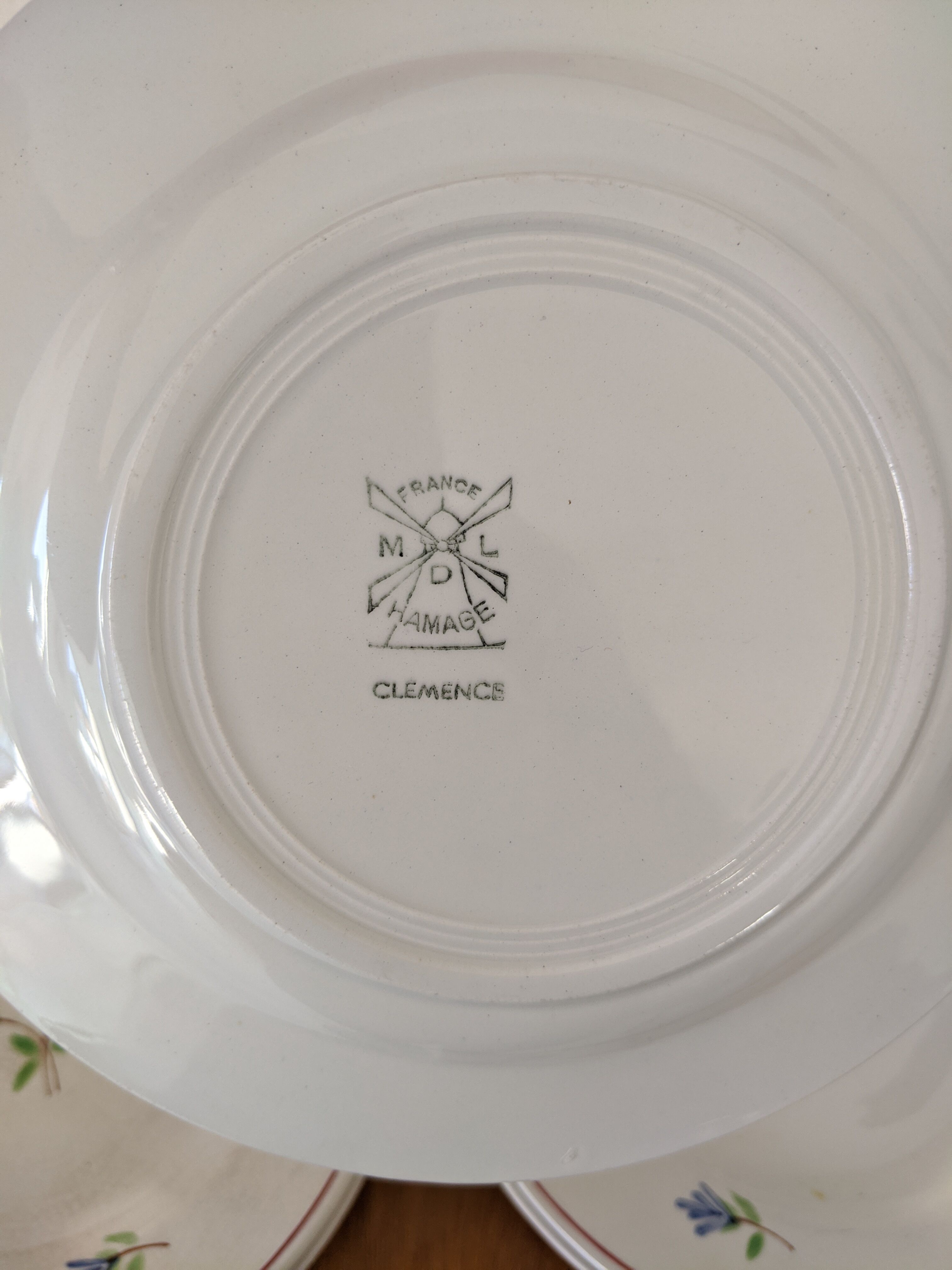 Lot of 7 dessert plates Moulin des Wolves
