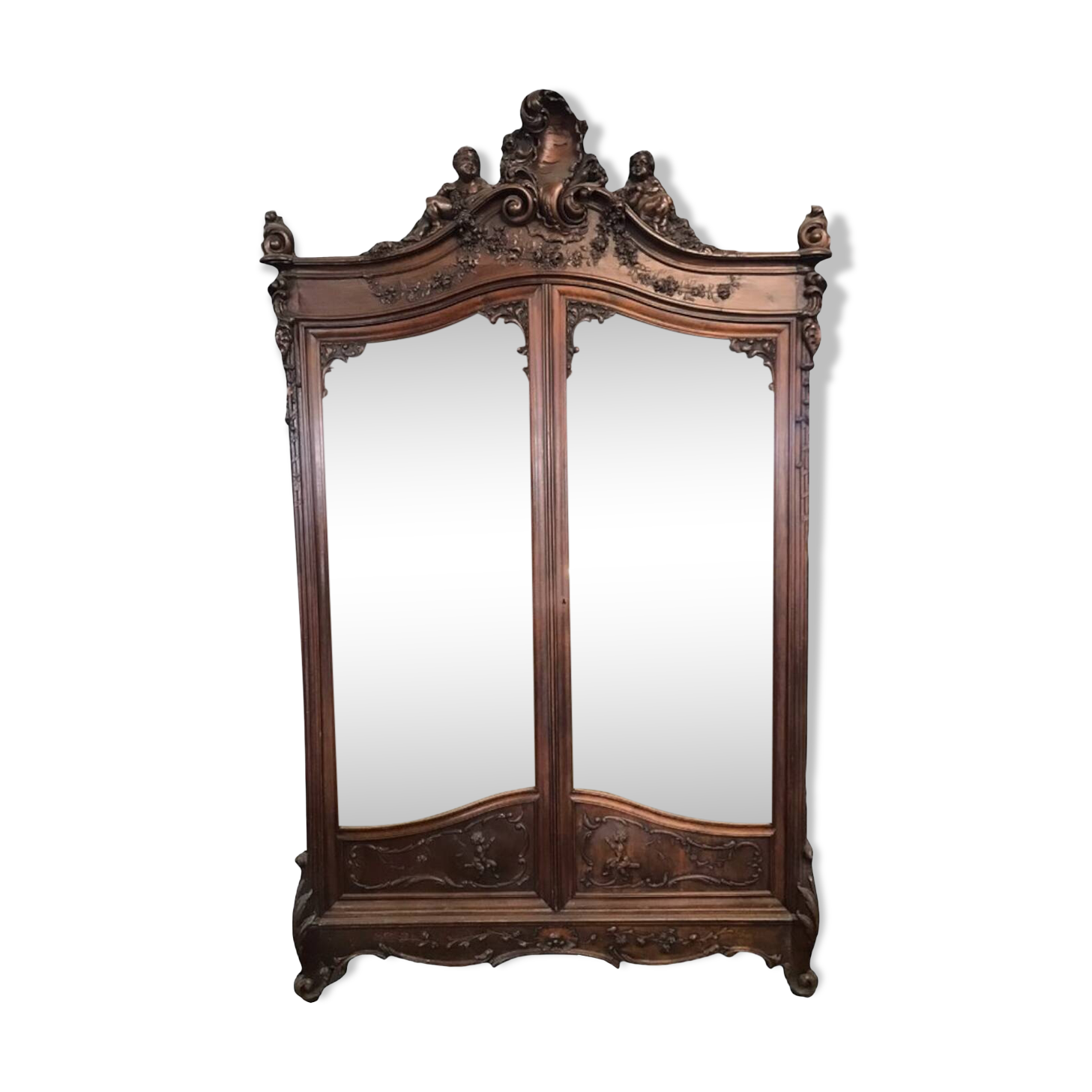 Large Louis XV style bedroom in walnut