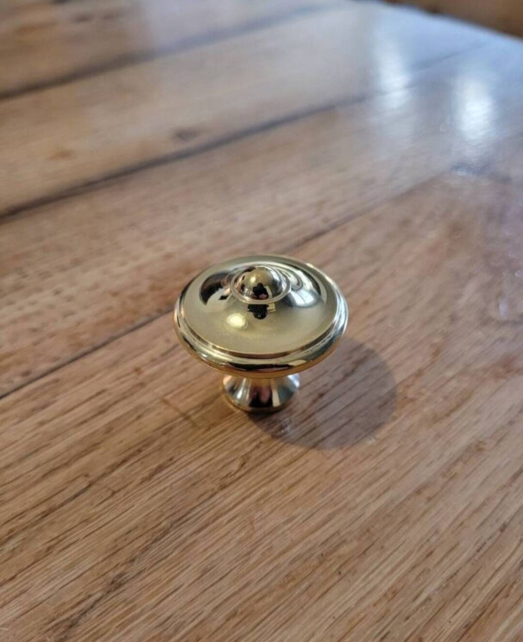6 Polished Brass Furniture Knobs