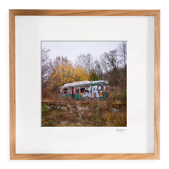 Color print on silver paper A tram named desire