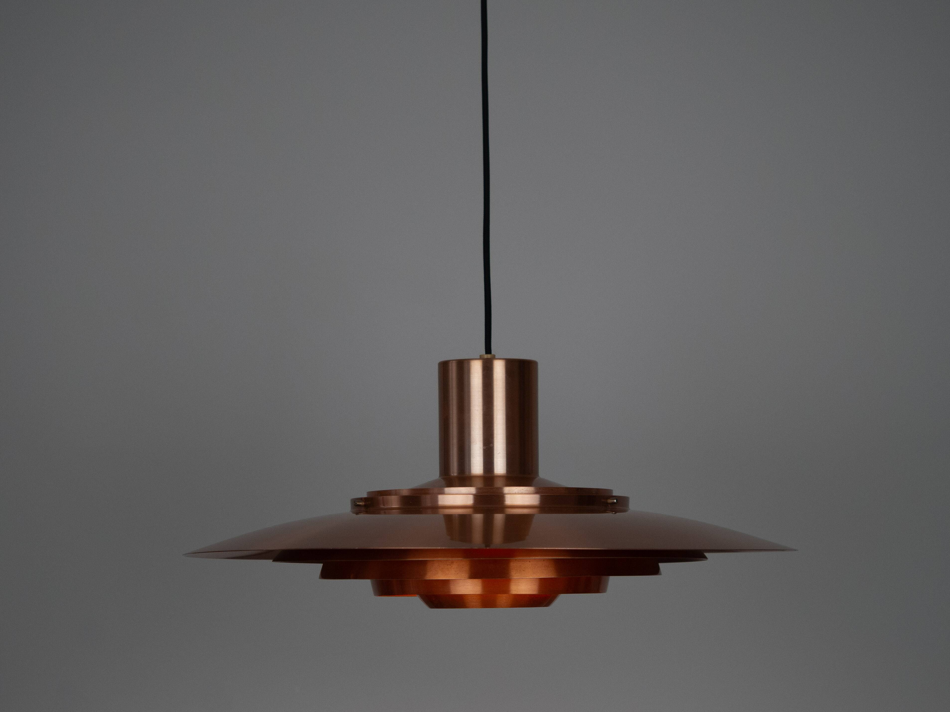 Danish vintage P376 pendant lamp by Fabricius and Kastholm. Nordisk Solar,
