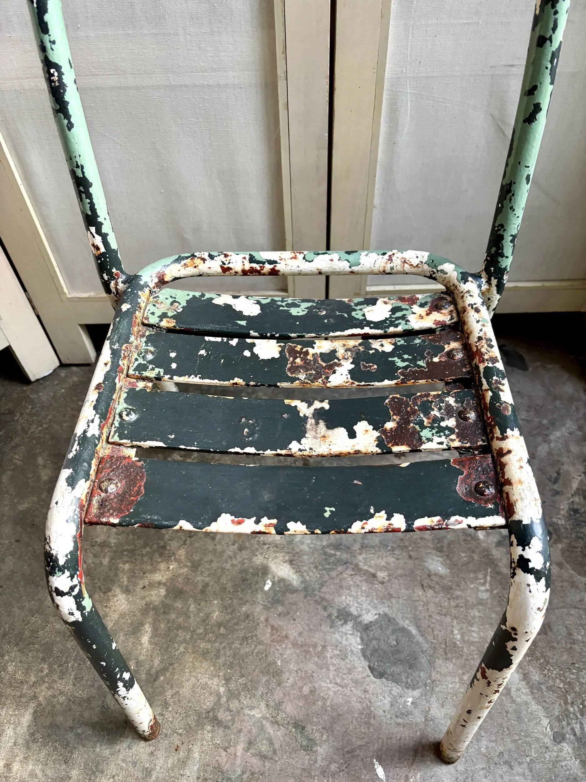 Chaise de jardin Tolix en métal vert n°4