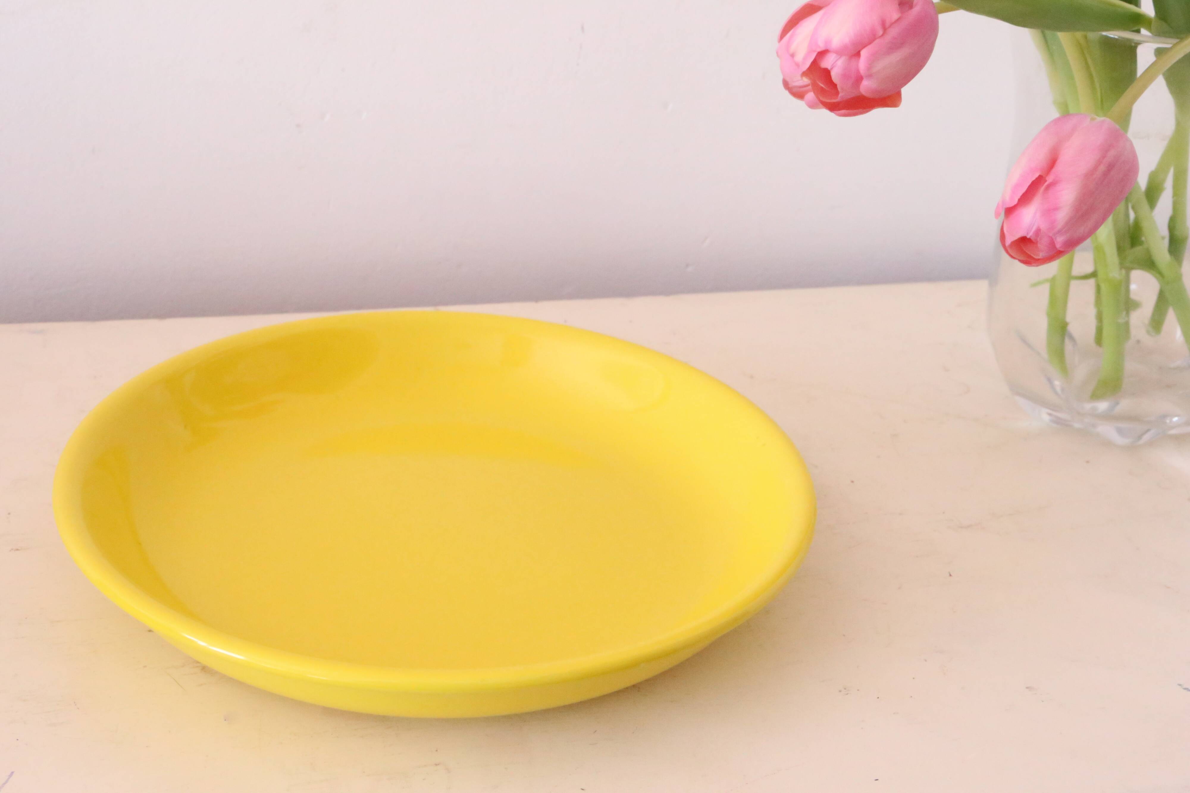 Niderviller round dish, yellow, 1970/80, vintage