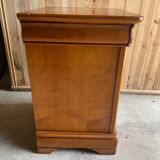 Bedside table