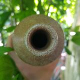 Bouteille en grès artisanale