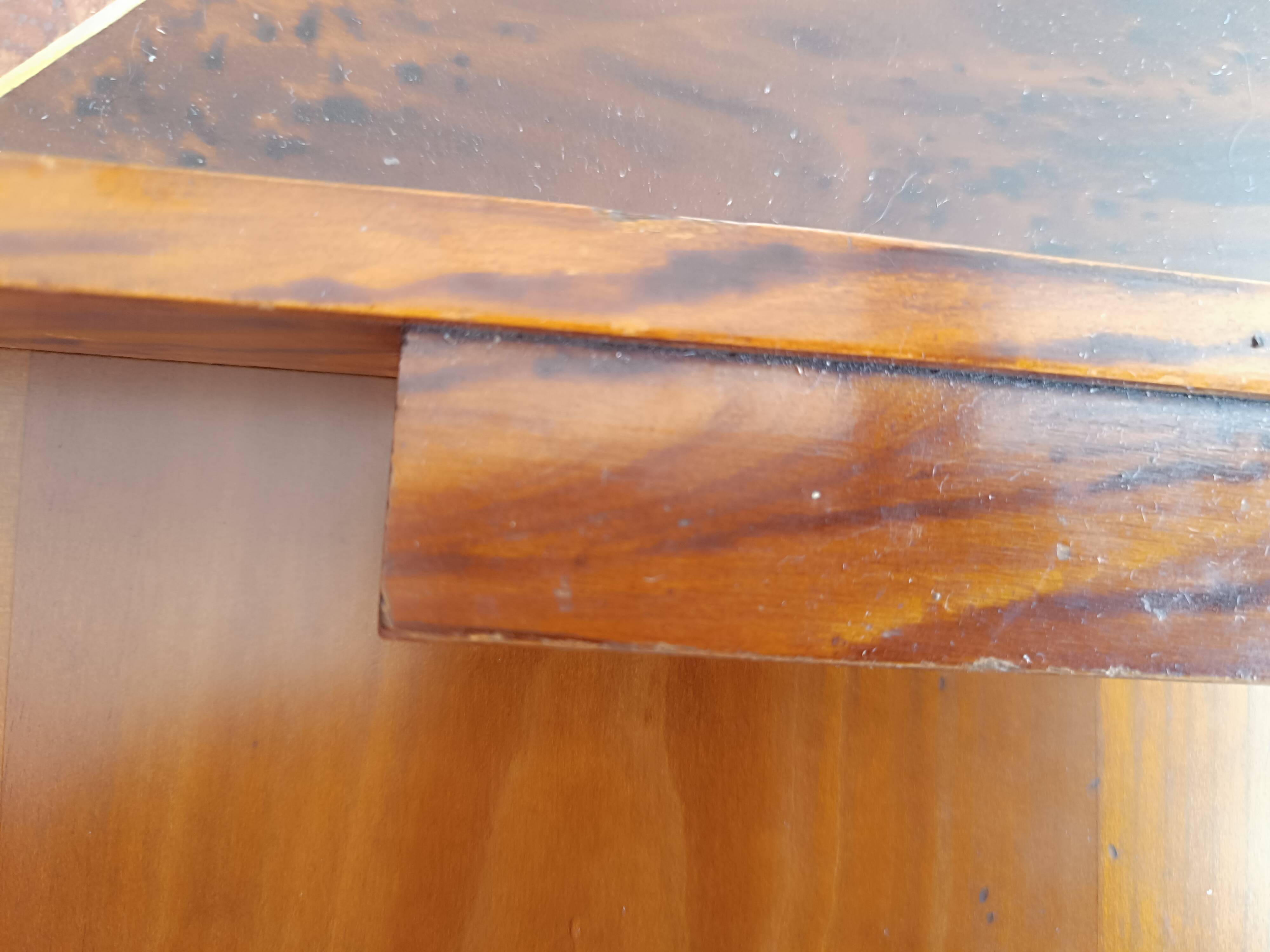 Art Deco tray. Marquetry.