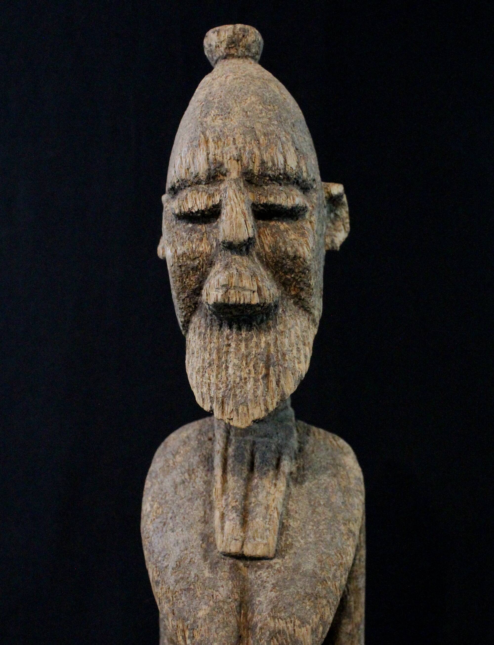 Dogon wooden statue on Base - Mali - 53 cms