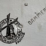 Antique serving dish in Saint-Amand earthenware (Nord)