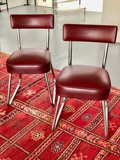 Office chairs in burgundy skaï 50s