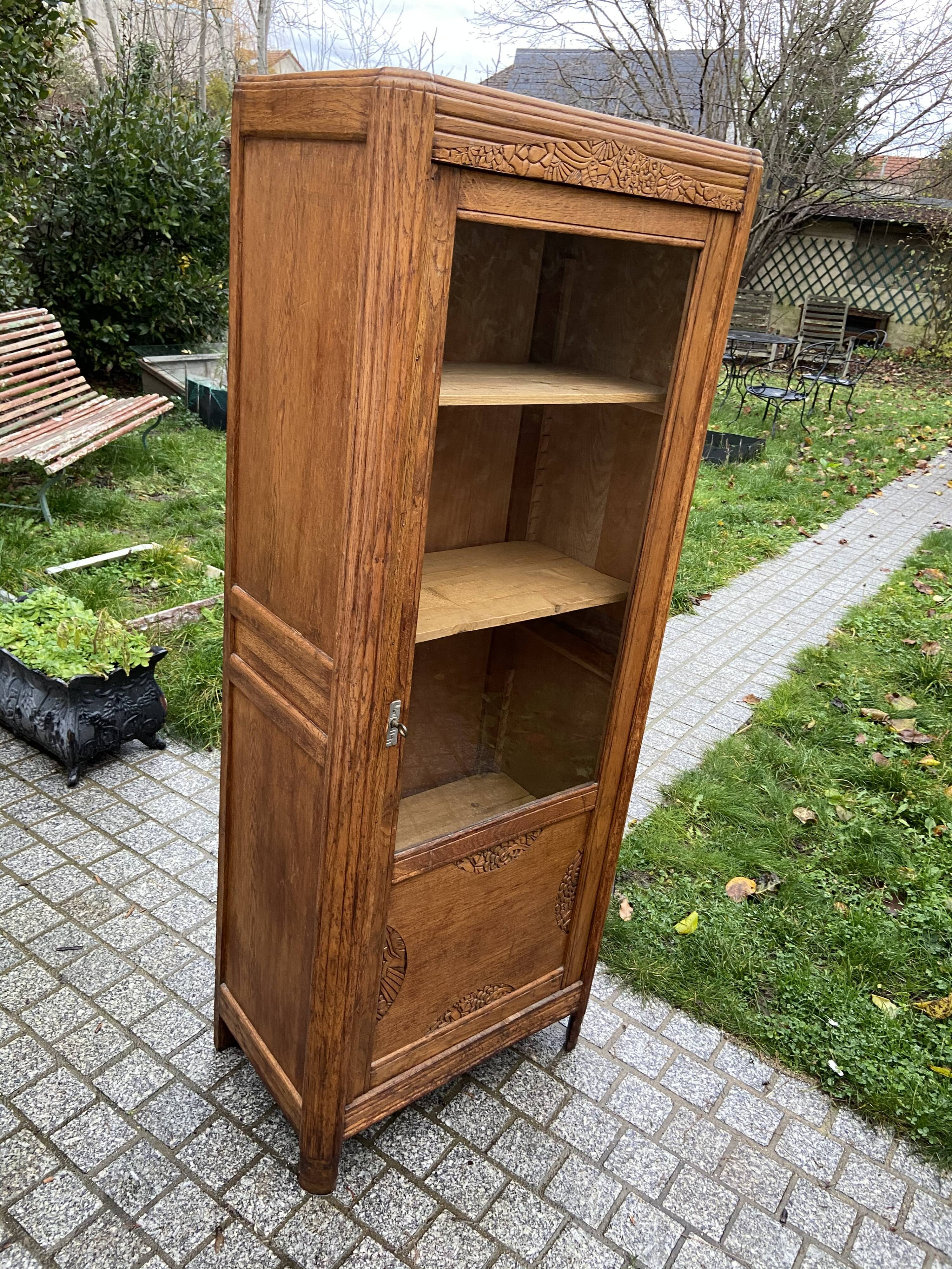 Art deco showcase cabinet 1930/40