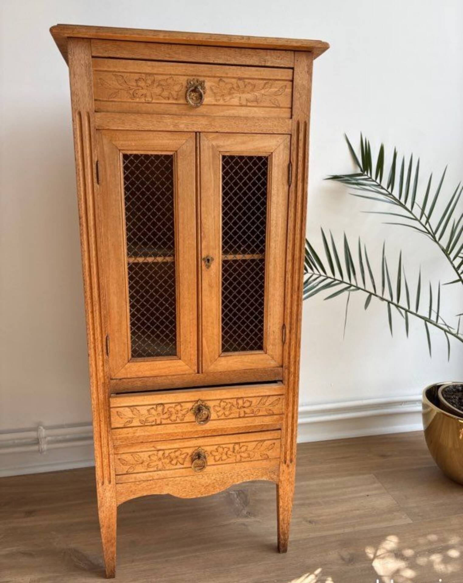 Miniature pyrographed wardrobe from 1912.