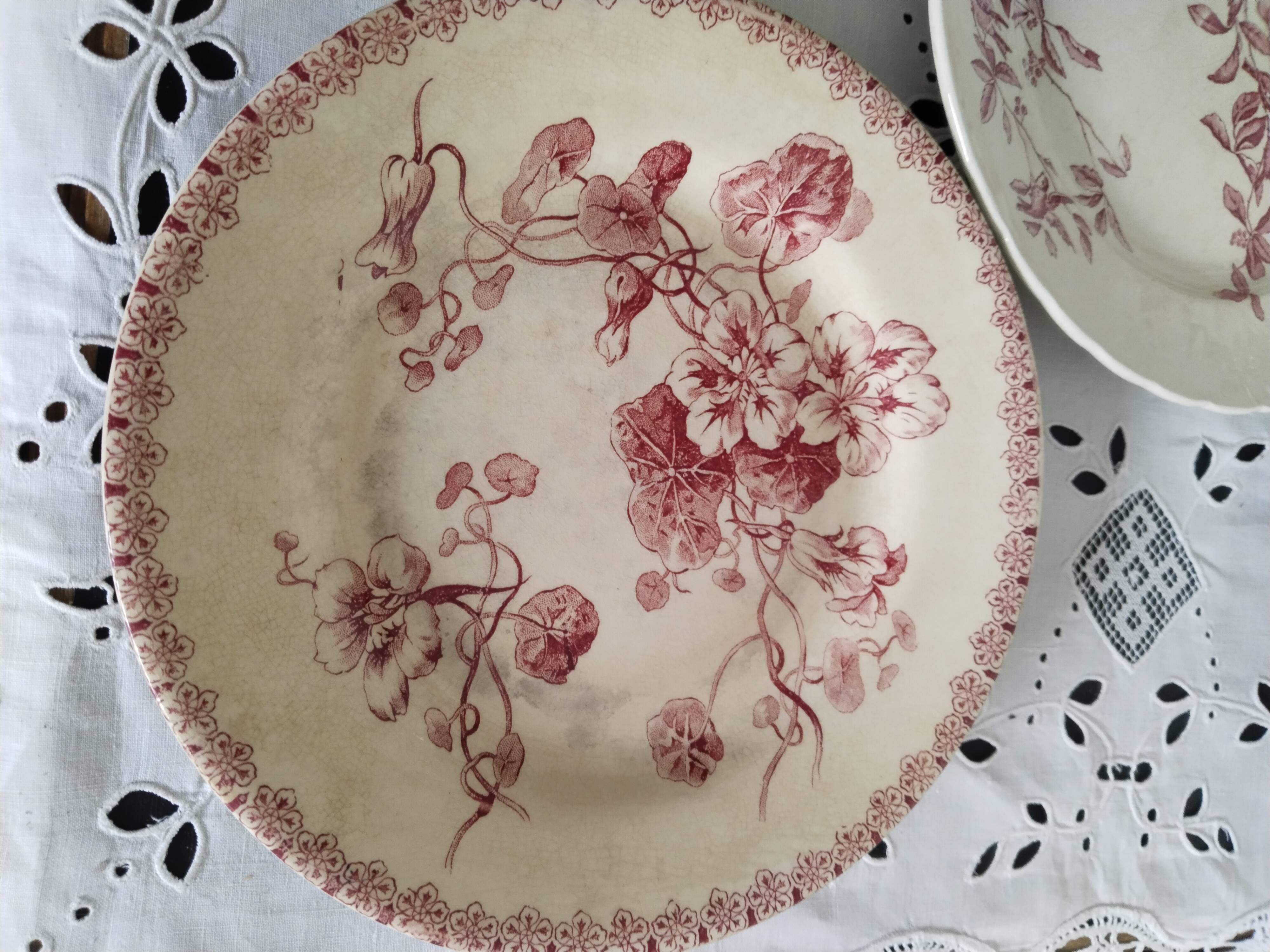 Set of 6 dinner plates in Terre de fer earthenware, red color