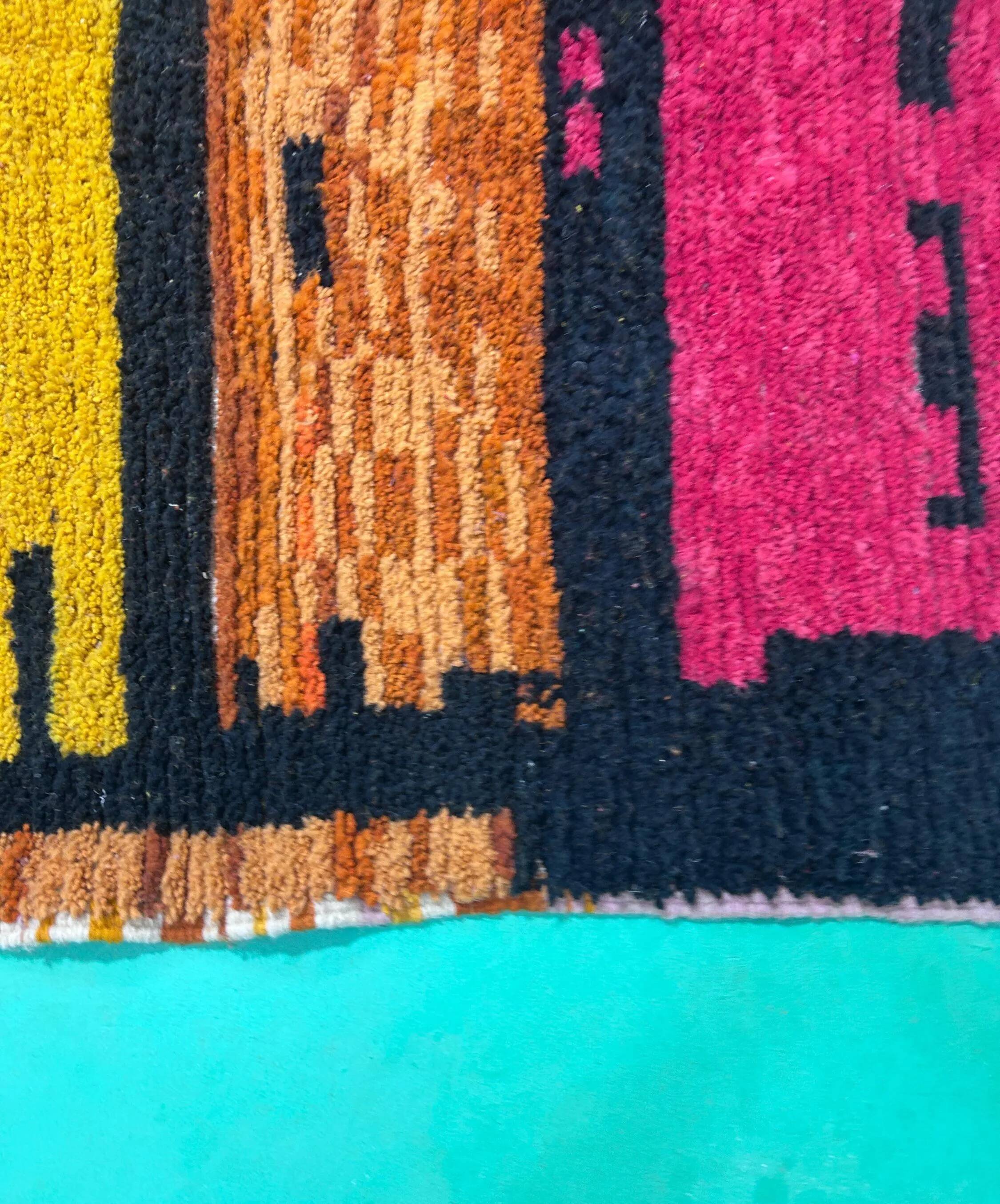 Unique Moroccan rug in natural wool 3x2 m