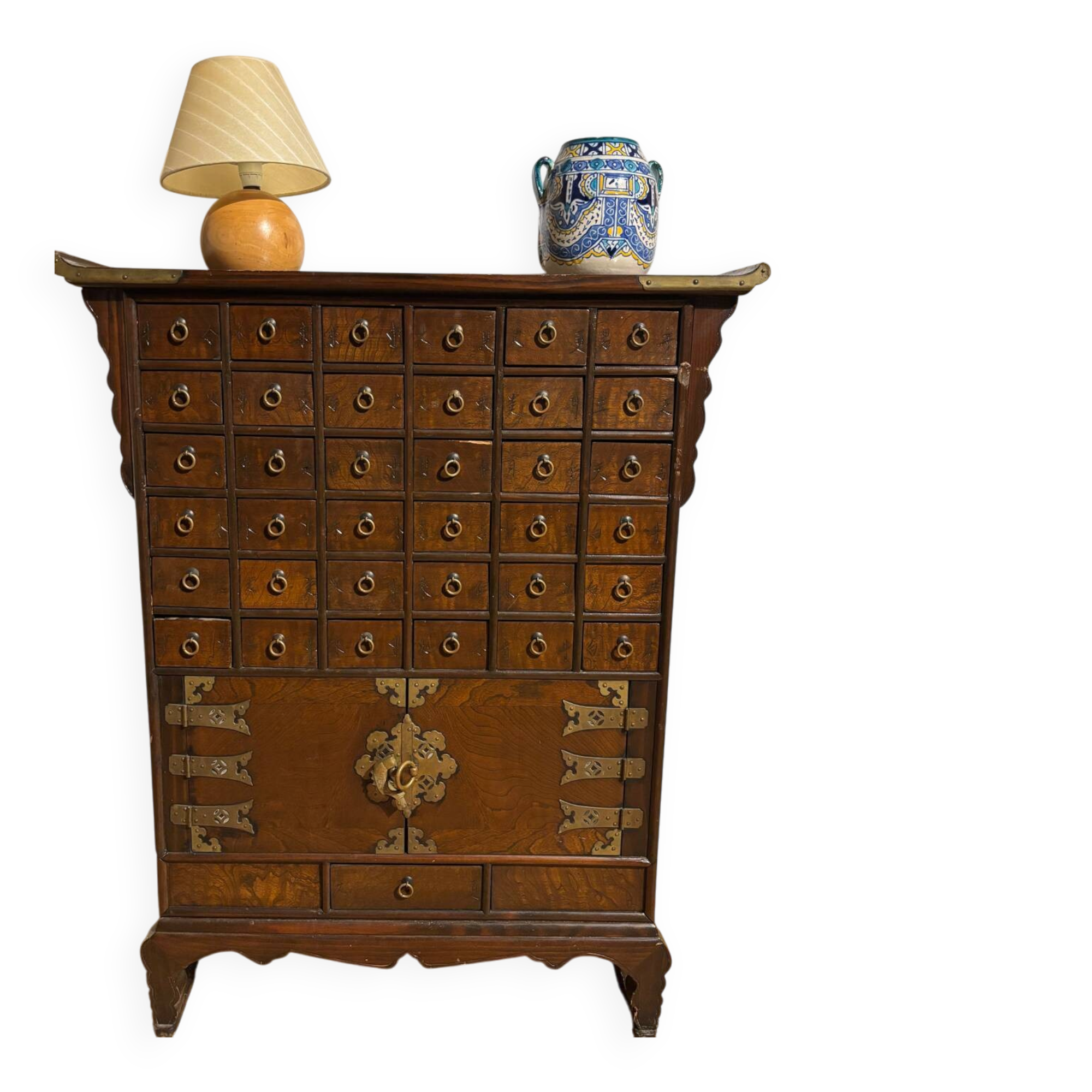 Antique Chinese apothecary cabinet - 36 drawers