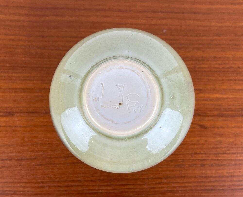 Mid-century German studio pottery vase by Görge Hohlt for Werkstatt Hohlt, Katzbach, 1960s.