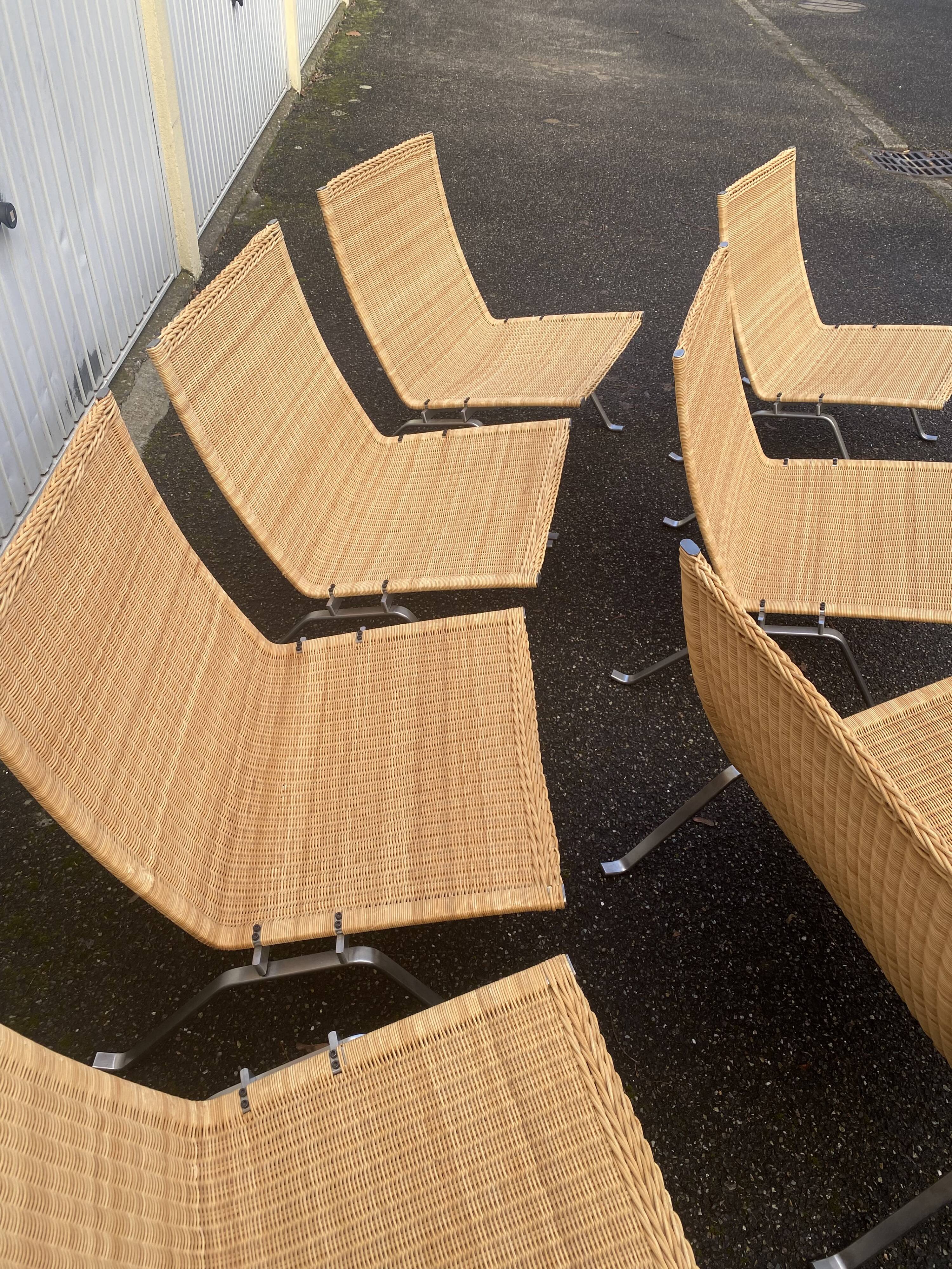 8 fauteuils Pk22 de Poul Kjaerholm , signé Fritz Hansen