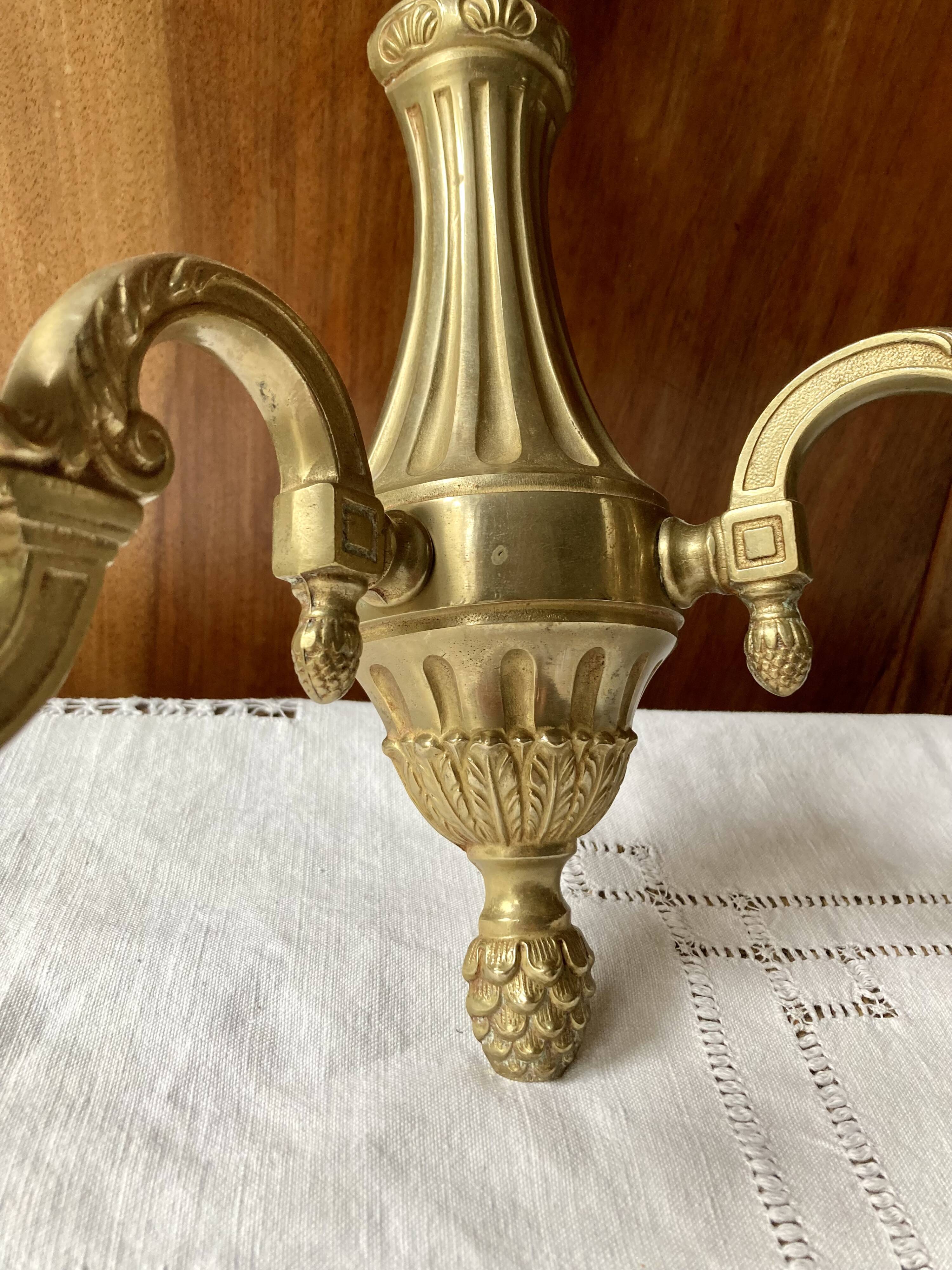 Pair of bronze wall lights