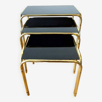 Tables gigognes en métal doré 1970 Vintage.