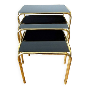 Tables gigognes en métal