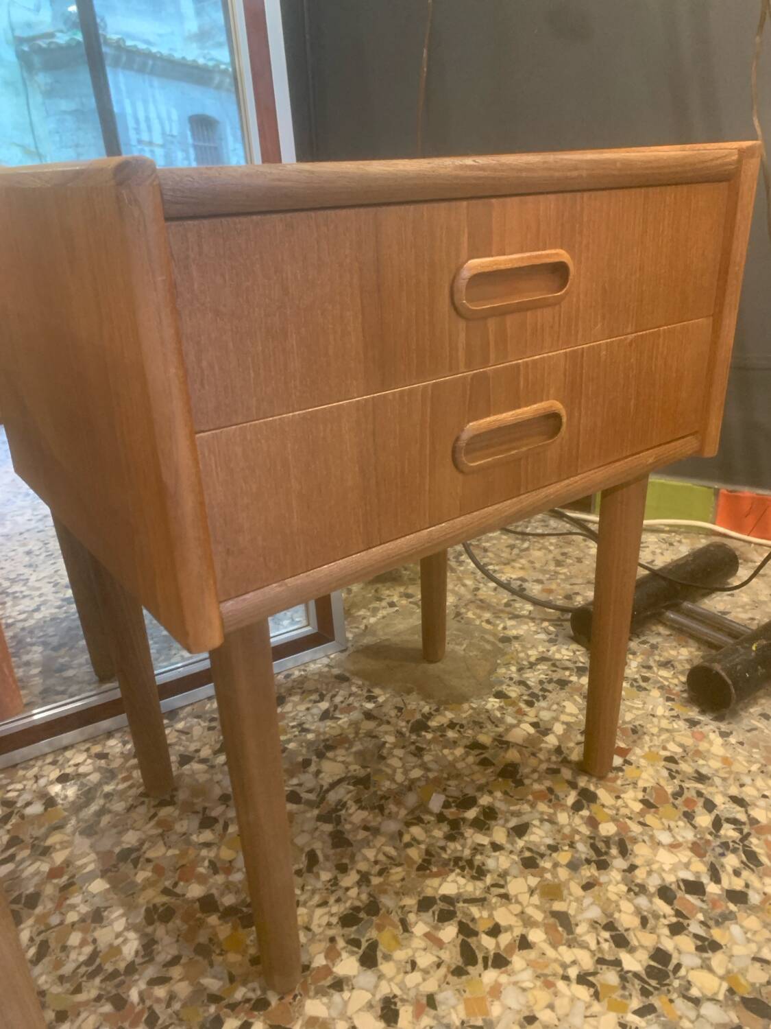 Paire de chevets danois en teck mid-century