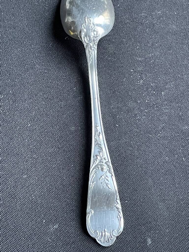 12 Small spoons – Silver plated