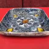 1960s earthenware pocket tray