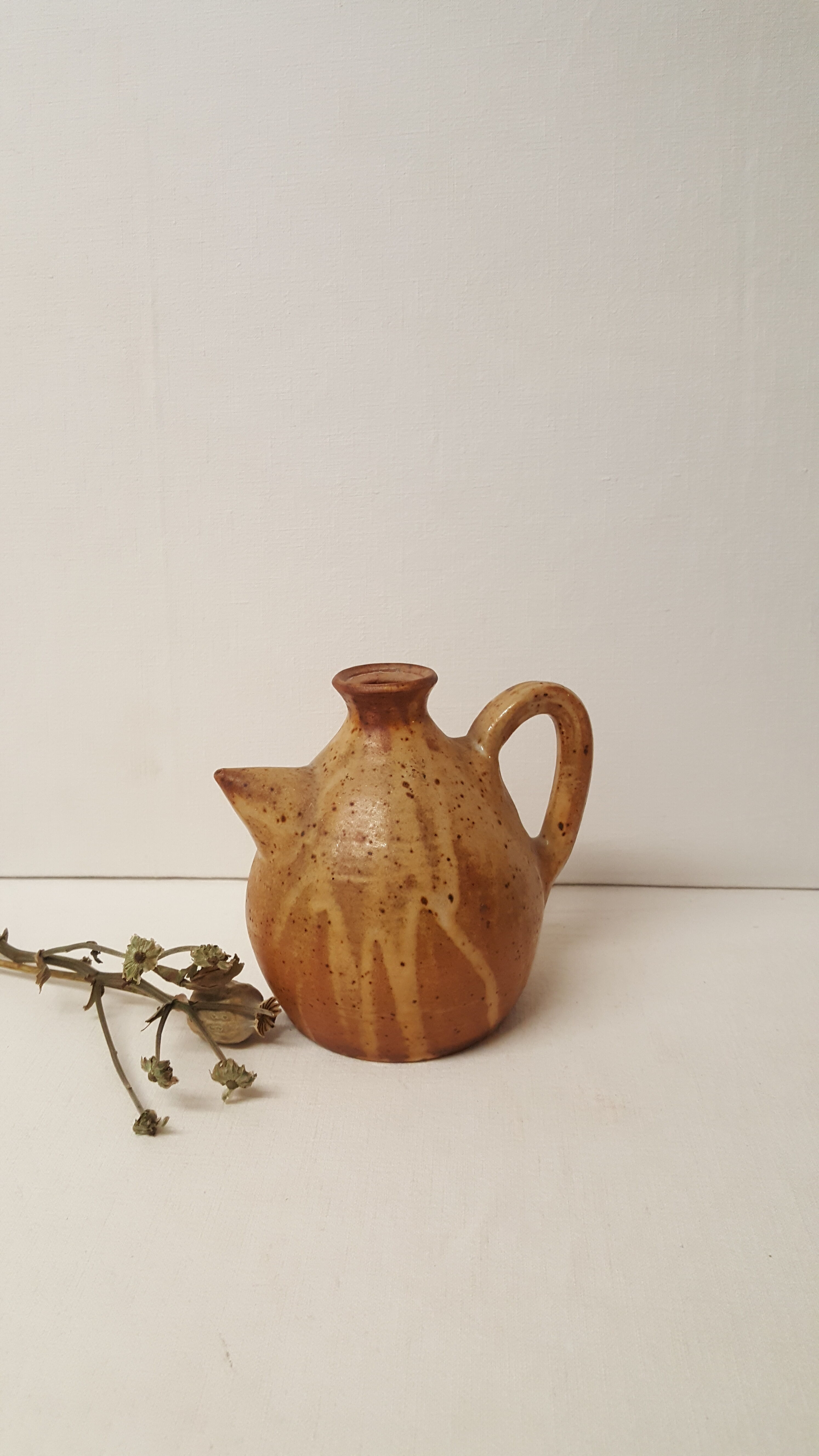 Sandstone beaked pitcher