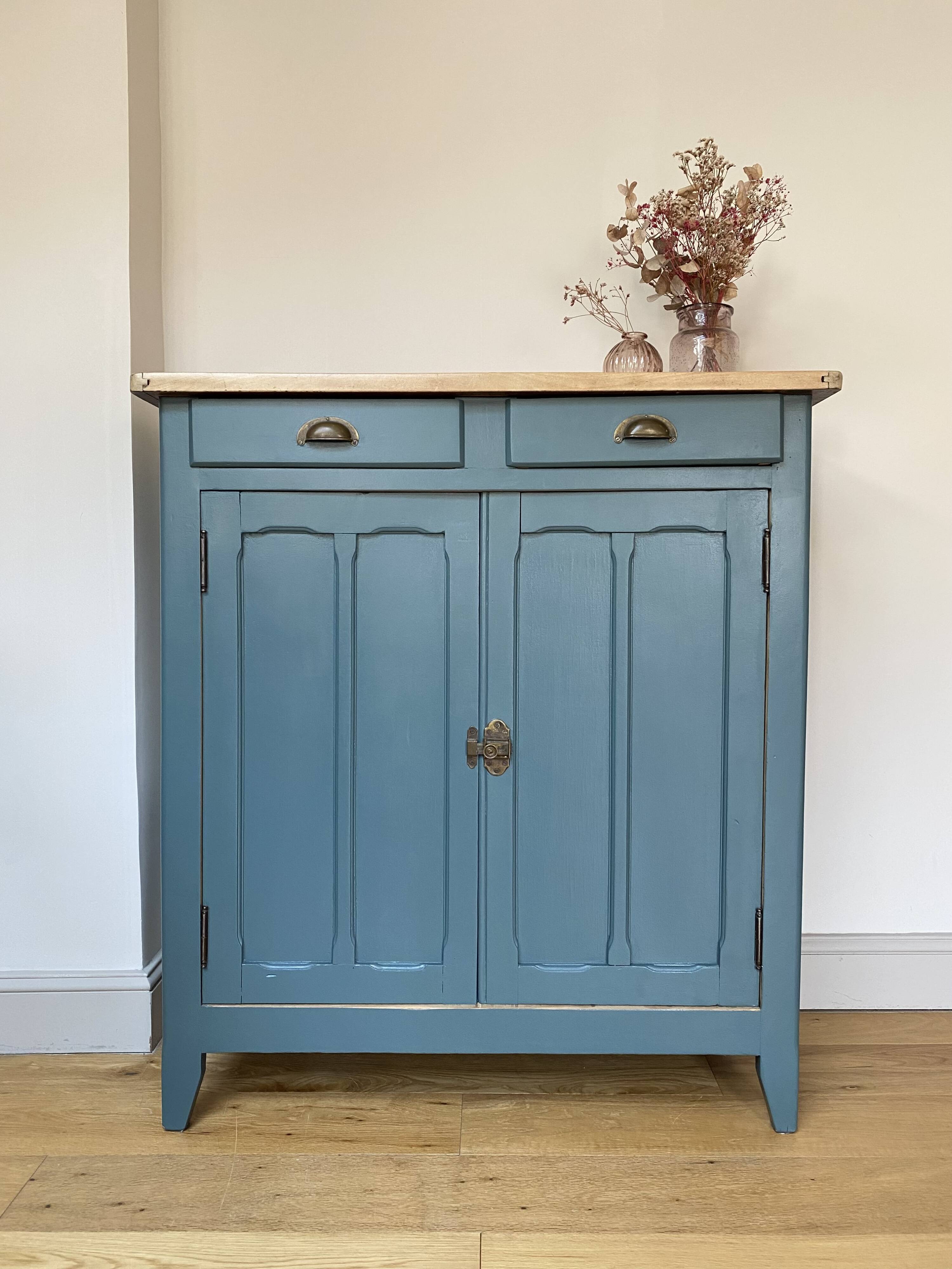 Buffet parisien / vintage