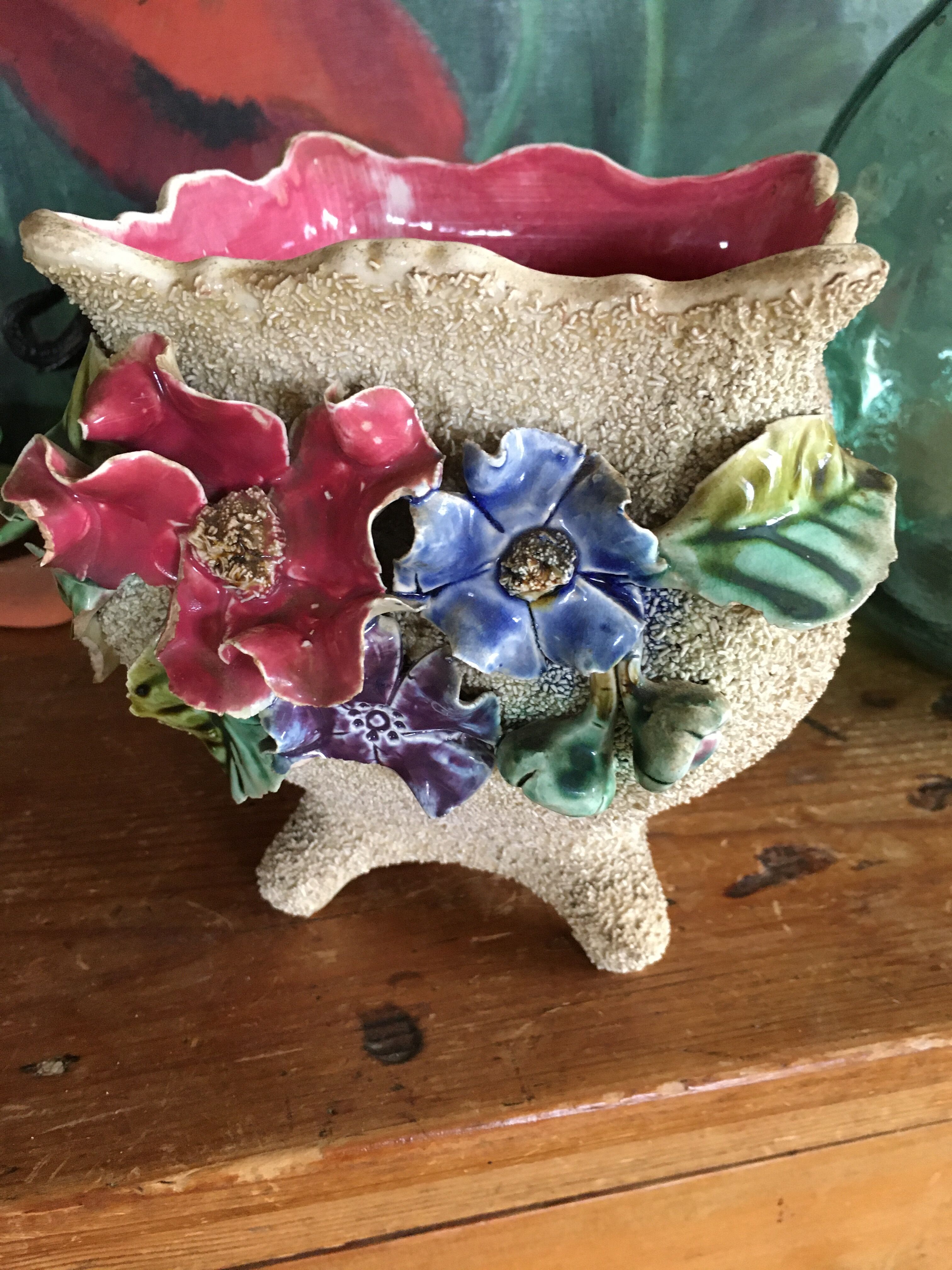 Cache pot in dabbling